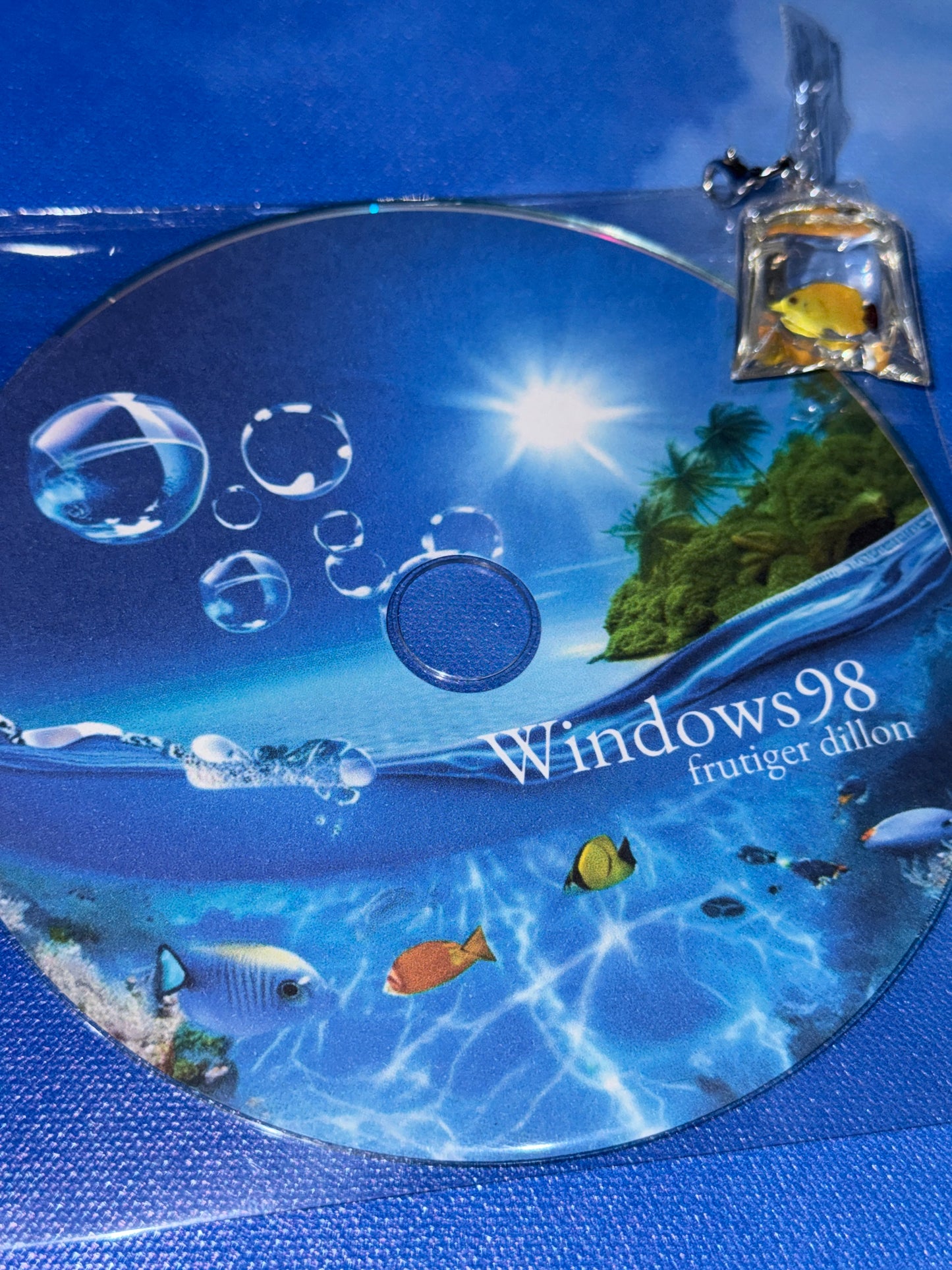 "Windows98" - Frutiger CD (Limited Edition) 🫧🐠